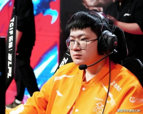 Doinb曝Able陪玩月入十几万，是UZI接班人吗？