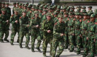 揭秘：村里首位“国防生”如何掀起文化国防热潮