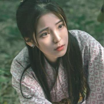 《隐形守护者》新篇章：揭秘神秘新作，悬念重重！