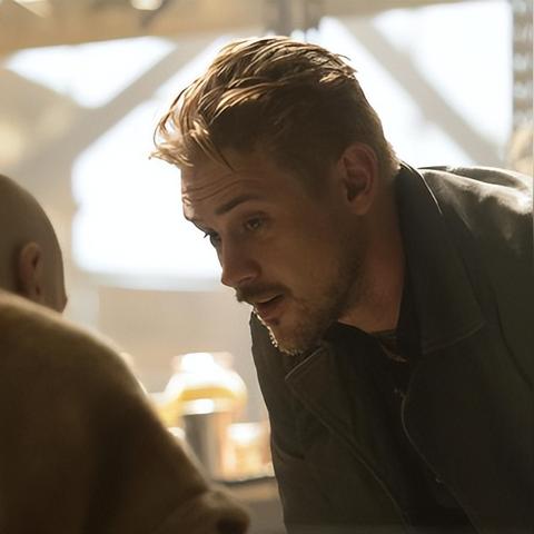 《解限机褪色灾害揭秘：探索神秘世界观》