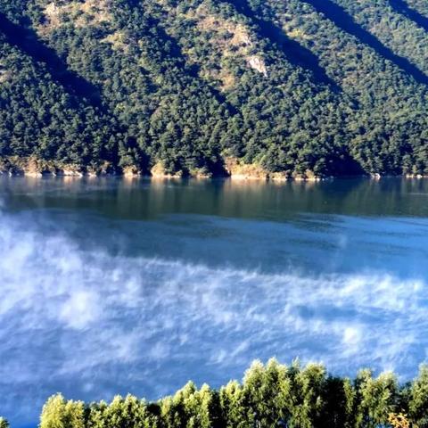 鸣潮秋水角色深度解析：揭秘游戏中的神秘英雄