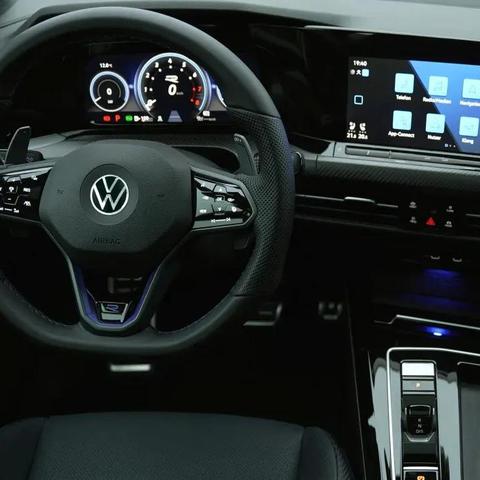 《热力推荐!2023年度最受欢迎高尔夫游戏大盘点》 《热力推荐!2023年度最受欢迎高尔夫游戏大盘点》