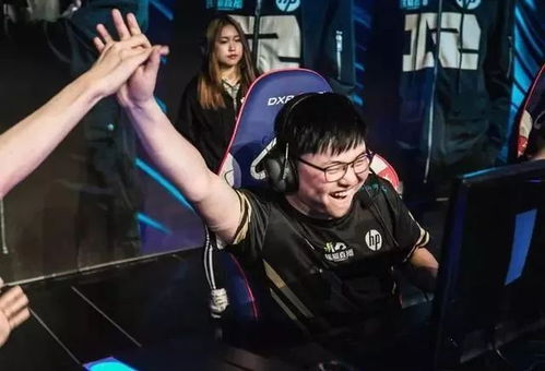 狂魔哥怒批Faker与Uzi:MSI冠军荣耀何在? 狂魔哥怒批Faker与Uzi:MSI冠军荣耀何在?