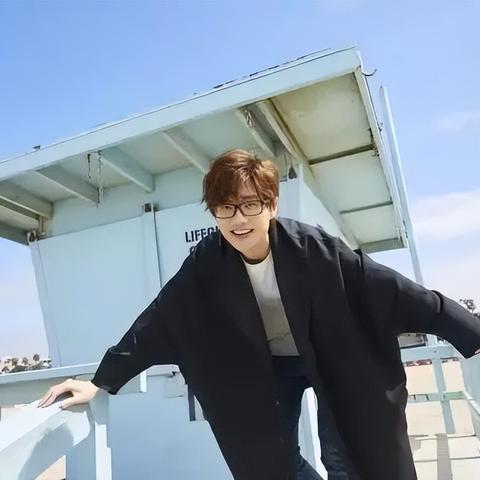 恋爱游戏盘点：2023年度最受欢迎十大游戏排行揭晓