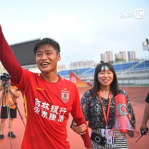 咸鱼神杯第九关边后卫攻略：BOSS阵容强力推荐