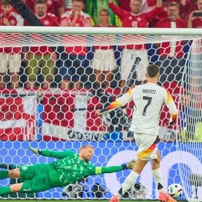 《重返帝国》S4赛季英雄荣耀归来!战维京,巅峰对决! 《重返帝国》S4赛季英雄荣耀归来!战维京,巅峰对决!