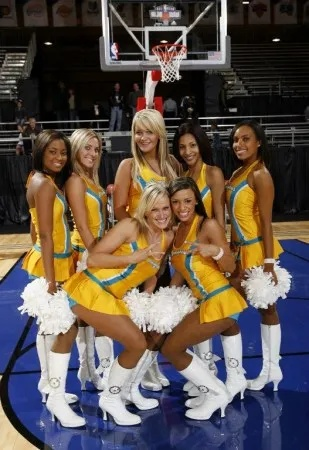 全明星女队阵容搭配秘籍，轻松制胜攻略！