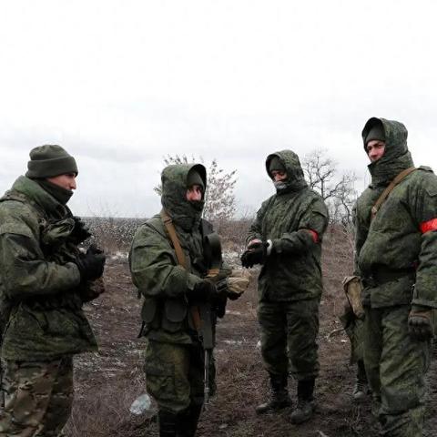 《战火集结！盘点热门军事游戏，下载首选攻略》