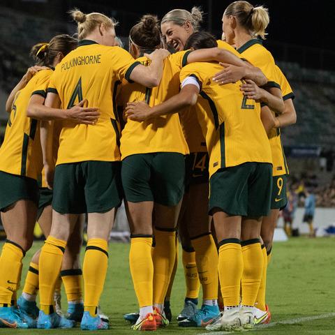 《2023年度战术游戏排行：盘点热门策略竞技巅峰》