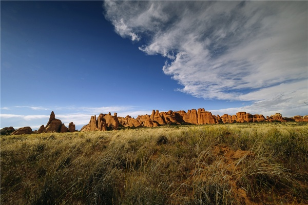 《多拉塔山谷西部摄影秘境大揭秘》