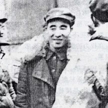 《热门战争游戏盘点:下载量爆棚的战神之作》 《热门战争游戏盘点:下载量爆棚的战神之作》