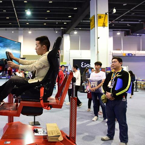 《热门盘点：最受欢迎的多人竞技游戏，哪个最好玩？》