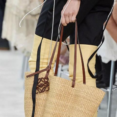 《爆款游戏速递:人气平台热门下载推荐》 《爆款游戏速递:人气平台热门下载推荐》