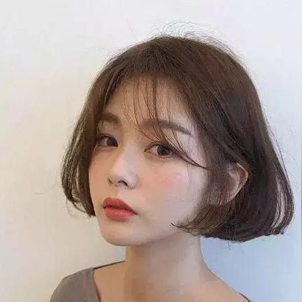 《爆款游戏盘点：人气飙升，下载量狂飙的排行榜》