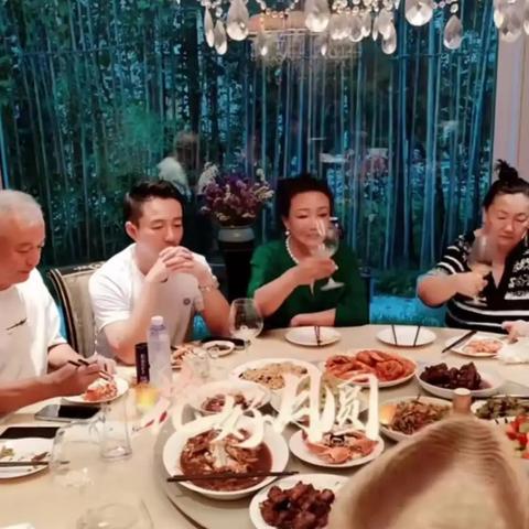 热门社交聚会游戏盘点:下载量飙升的排行榜大揭秘 热门社交聚会游戏盘点:下载量飙升的排行榜大揭秘