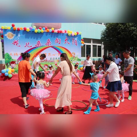 《童趣无限!盘点最受欢迎的儿童游戏大盘点》 《童趣无限!盘点最受欢迎的儿童游戏大盘点》