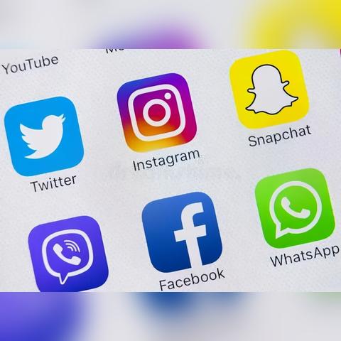 《热门社交游戏盘点：下载量飙升的排行榜推荐》