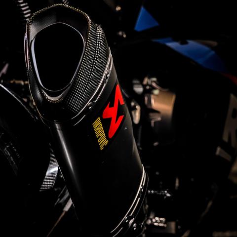 《2023热门赛车游戏盘点：盘点年度必玩赛车大作》