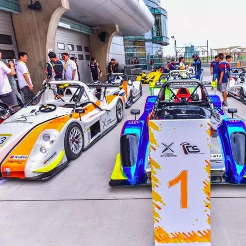 《赛车游戏巅峰对决:盘点十大热门赛车排行榜》 《赛车游戏巅峰对决:盘点十大热门赛车排行榜》