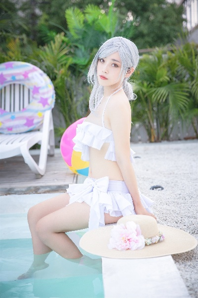 《Yasal泳装COS惊艳亮相!《永恒轮回》性感新篇章》 《Yasal泳装COS惊艳亮相!《永恒轮回》性感新篇章》