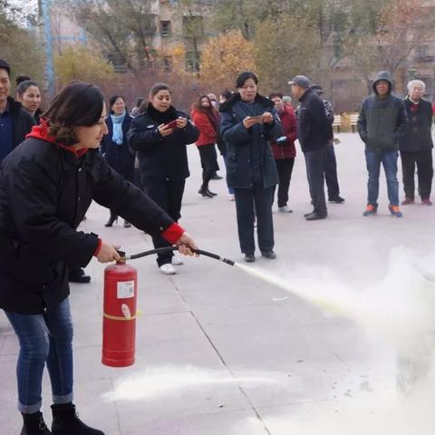 《热力推荐！最新撤离射击游戏大盘点，不容错过》
《射击控速来！盘点最新撤离射击游戏，速来下载》
《撤离射击游戏新潮流，盘点热门下载游戏》
《最新撤离射击游戏集结号，下载必看盘点》
《射击游戏迷必看！盘点最新撤离射击游戏下载》