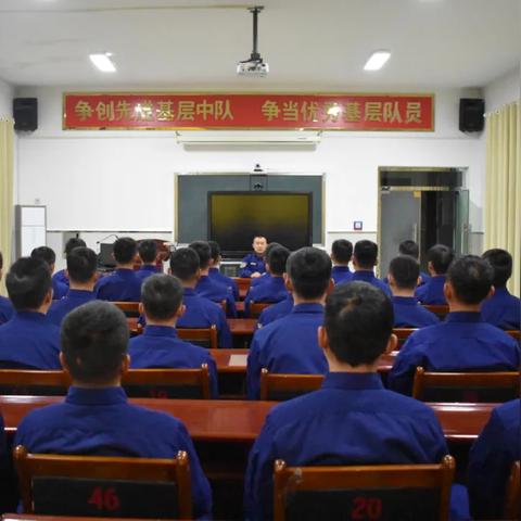 《交错战线新手必看!旧国家队推主线攻略全解析》 《交错战线新手必看!旧国家队推主线攻略全解析》