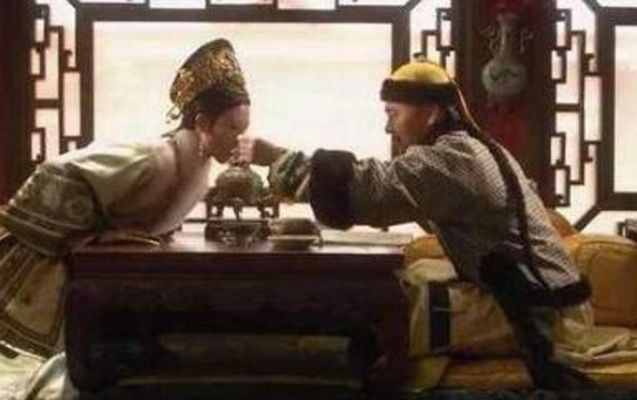 深宫宴上独门敬酒术,皇上眼前一亮! 深宫宴上独门敬酒术,皇上眼前一亮!