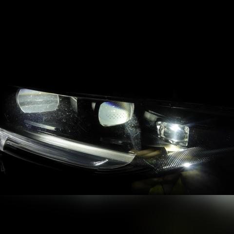 《远光84探秘:左右探头操作攻略全解析》 《远光84探秘:左右探头操作攻略全解析》