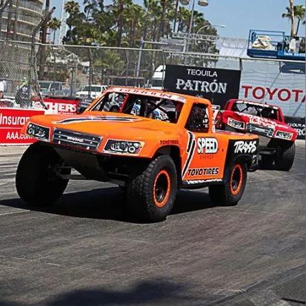 《赛车姿态调整秘籍：轻松提升竞速表现》