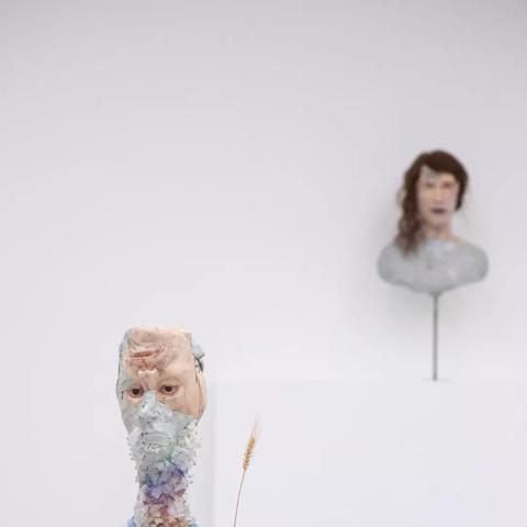 EVE手游矿星攻略：高效获取星球矿物的秘密