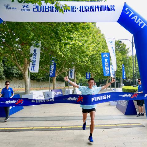 《燃烧太阳竞速技巧：轻松获得王牌速度秘籍》