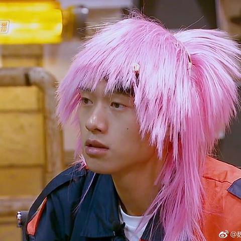 《暗黑笑点狂欢：揭秘最热黑色幽默游戏排行》