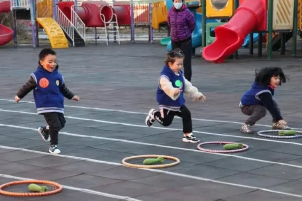 《童趣无限！盘点最适合小朋友的趣味游戏》