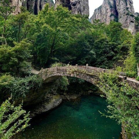 《免费开服游戏盘点:热门新游推荐,不容错过!》 《免费开服游戏盘点:热门新游推荐,不容错过!》