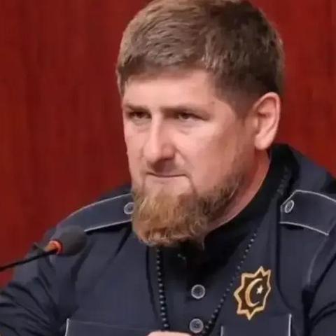 《热门排行！下载量爆表的多人战术竞技游戏盘点》