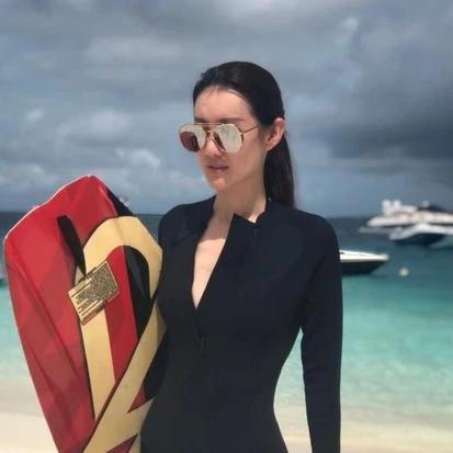 《热门照片编辑游戏盘点：人气巅峰之作推荐》