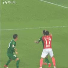 FC足球世界欧冠传奇埃辛：揭秘中场核心实力解析