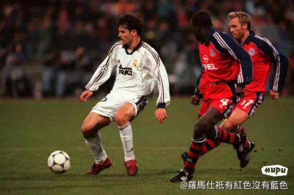 莫伦特斯足球传奇：揭秘冷门锋霸崛起之路