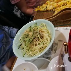 胡桃日记炒面面包价格揭秘:性价比超高的游戏美食攻略 胡桃日记炒面面包价格揭秘:性价比超高的游戏美食攻略