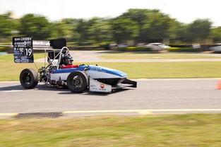 战斗竞速巅峰之作！揭秘十大热门赛车游戏，畅享速度与激情