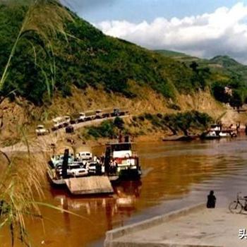 旧日传说码头任务攻略：高效完成技巧揭秘，轻松升级必备！