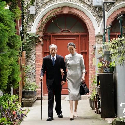 最新超现实游戏盘点：揭秘热门佳作，探索无限乐趣