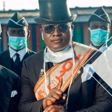 防疫中心蹦迪生存指南：解锁生存技巧，畅享狂欢之夜