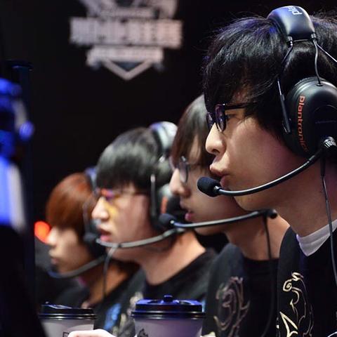 梦幻模拟战S6英雄巅峰排行揭秘：独家盘点巅峰人物盒子榜单！