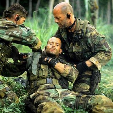 勇者必胜攻略揭秘：围剿首领玩法深度解析