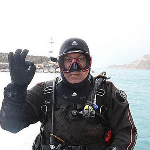 水底游戏热门排行：下载量爆表，水下探险新体验！