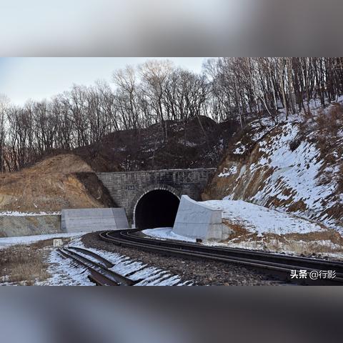 《一路通往秘密》成就攻略：揭秘高效完成技巧，轻松解锁！