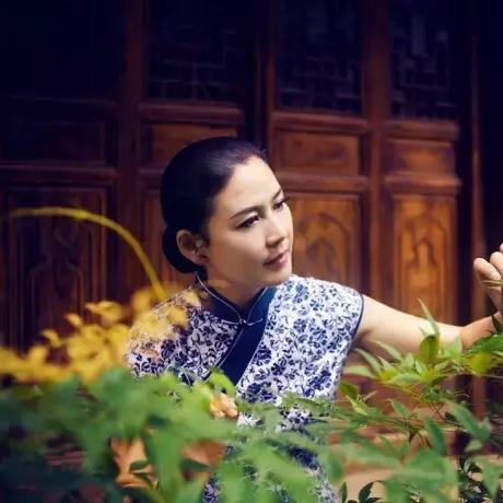 烟雨江湖独家秘籍：快速解锁毓秀剑法，属性解析与获取攻略一网打尽