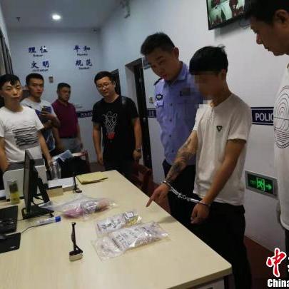 《不完美犯罪》第17关慌张挑战攻略：轻松解锁技巧揭秘