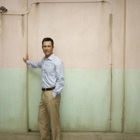 爆破麦克攻略全解析：荒野乱斗英雄技能图鉴深度揭秘